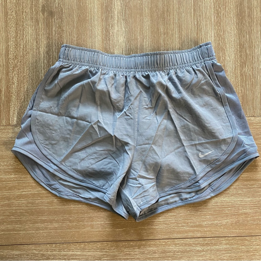 Nike Dry Women's  Dri-Fit 3" Running Shorts Size S In Grey